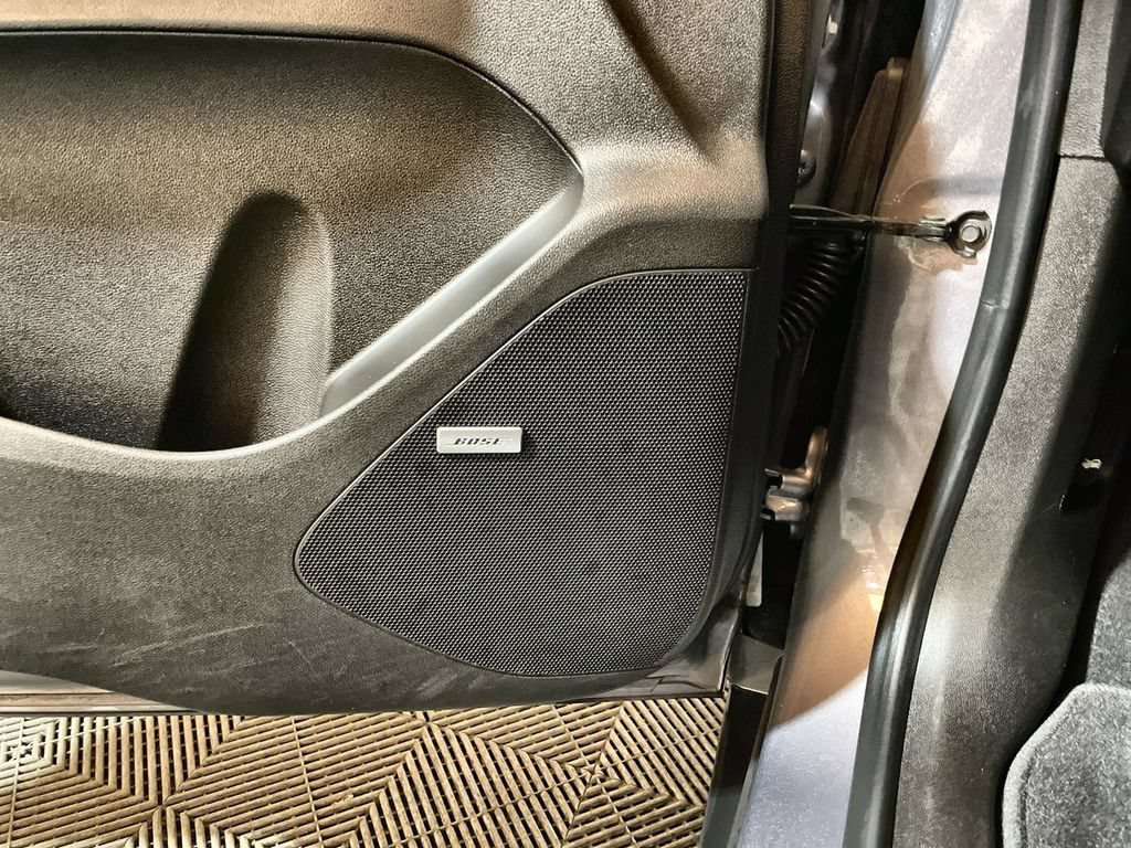 Used 2022 GRAY GHOST METALLIC Chevrolet 2LT image 22