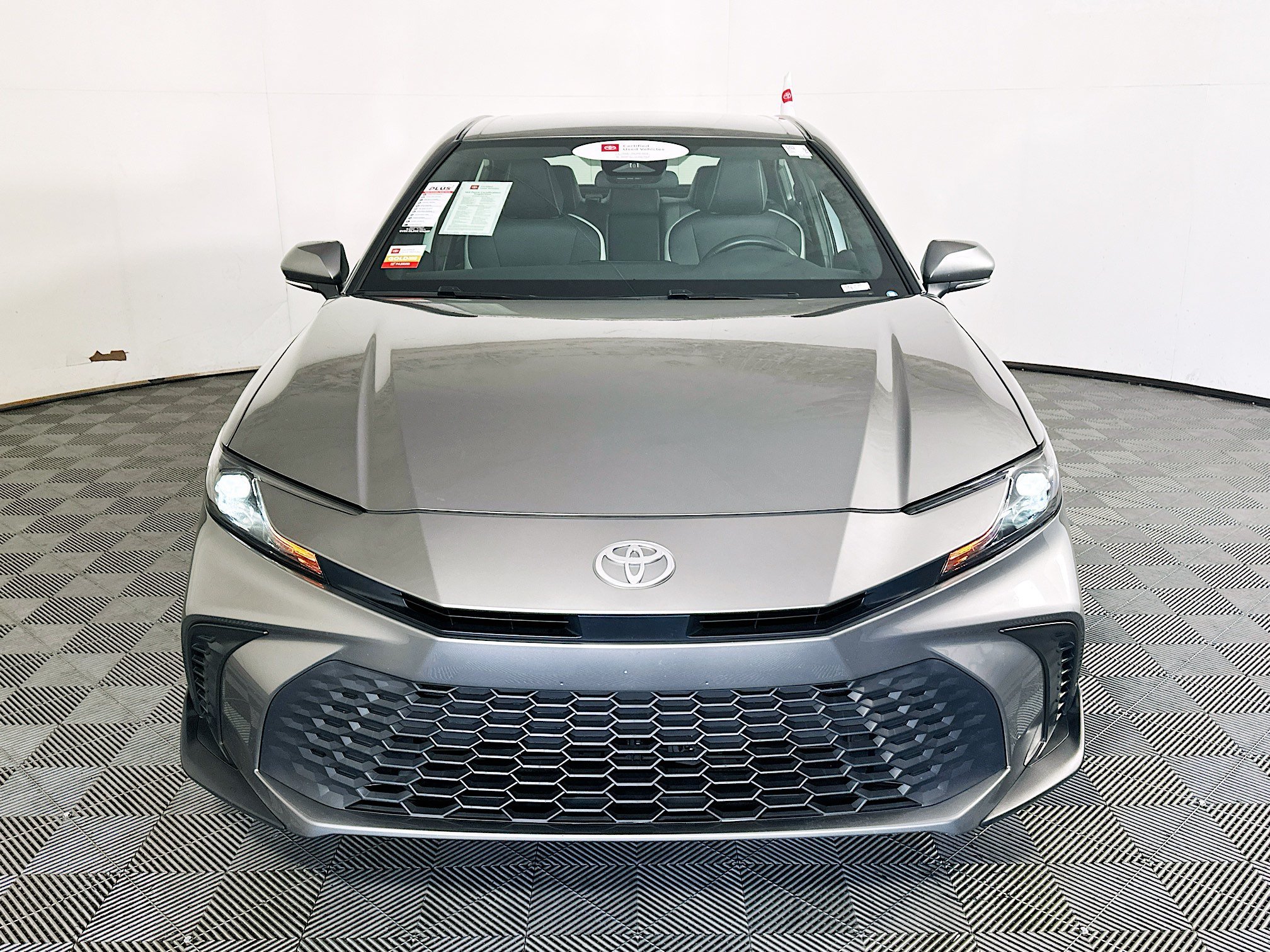 Certified Used 2025 Heavy Metal Toyota SE image 8