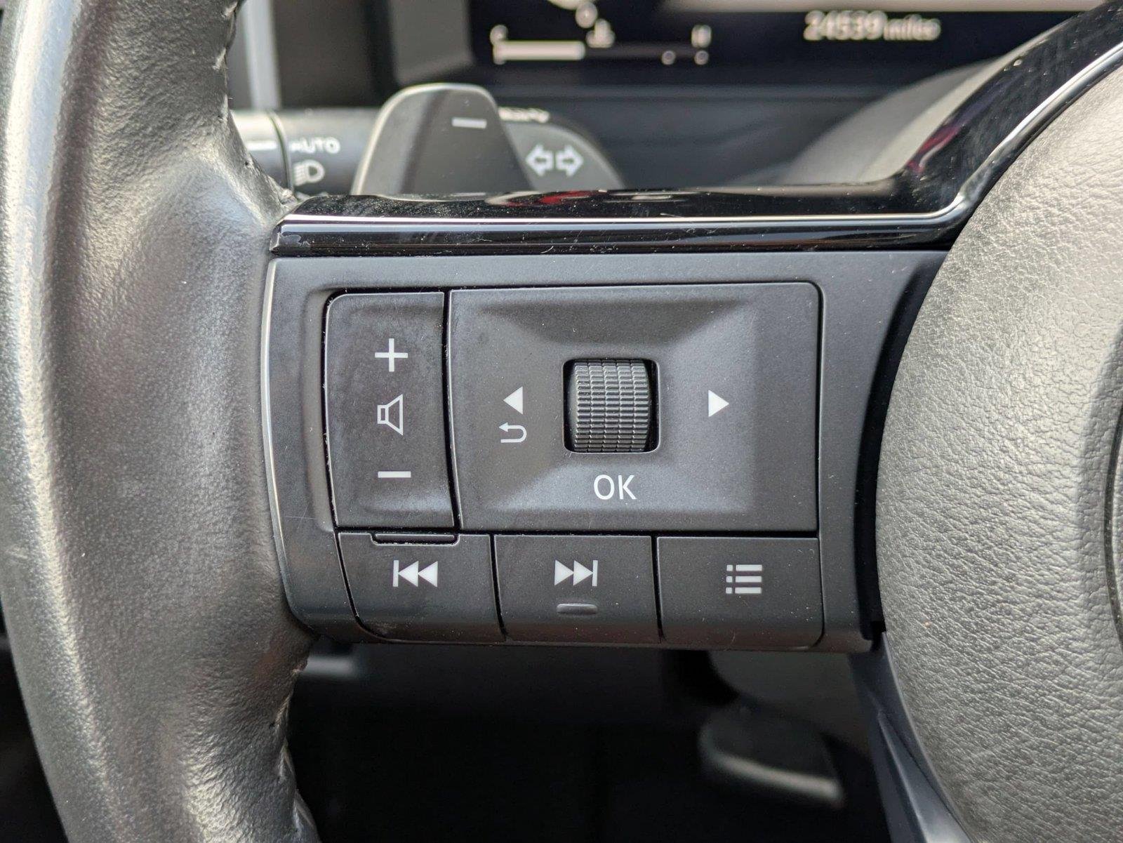 Used 2024 Boulder Gray Metallic Nissan Platinum image 17