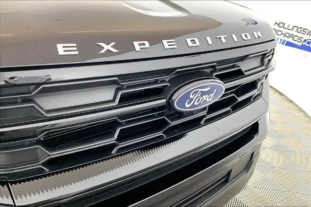 Certified Used 2025 Black Metallic Ford Active image 51