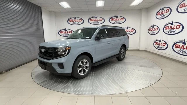 New 2027 Glacier Gray Metallic Tri-Coat Ford Active image 6