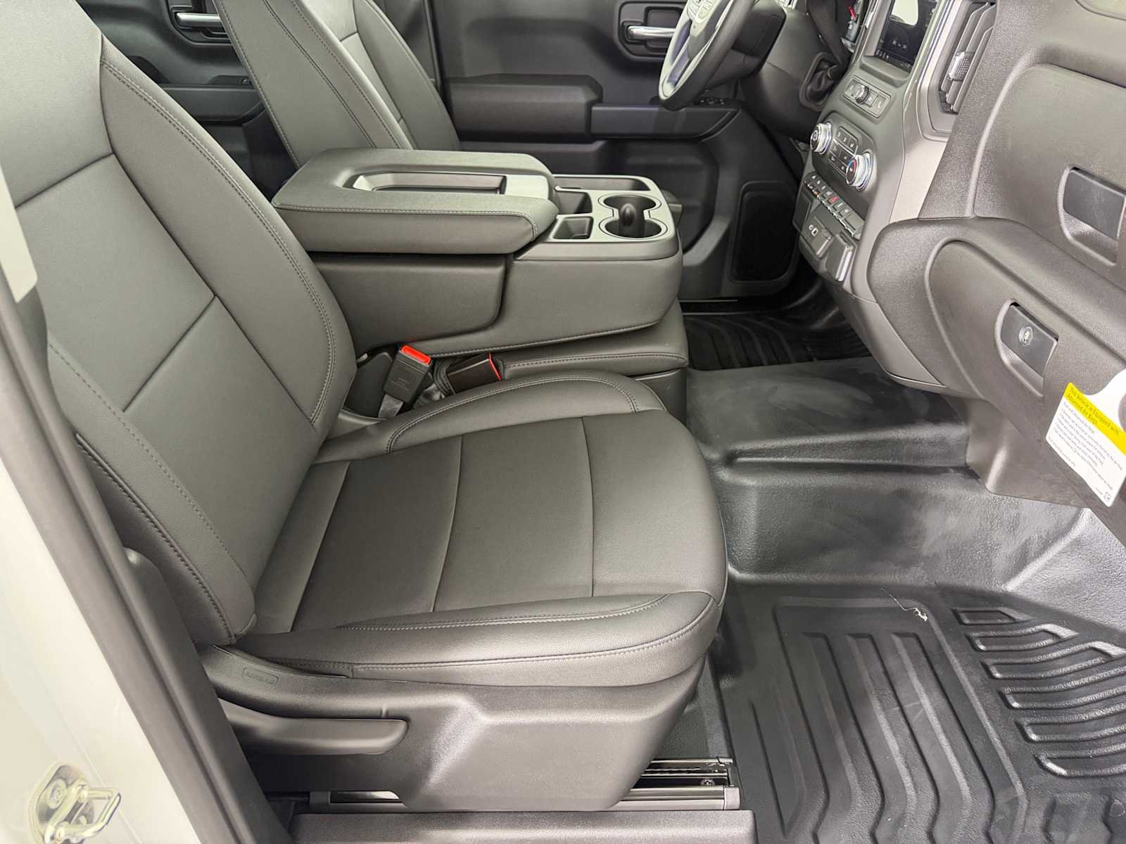 2026 GMC Sierra 1500 Pro - Photo 11