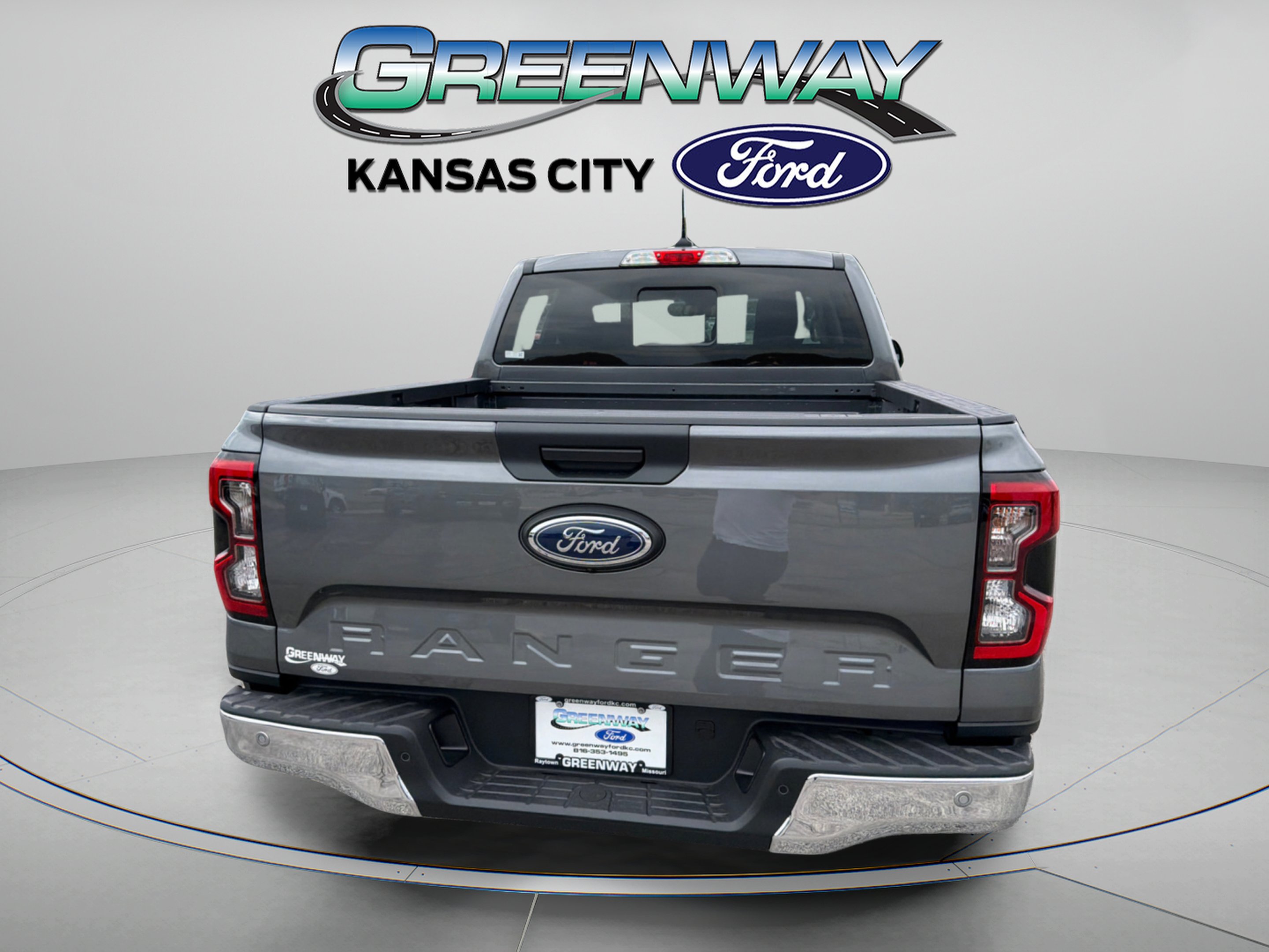 New 2026 Carbonized Gray Metallic Ford Lariat® image 7