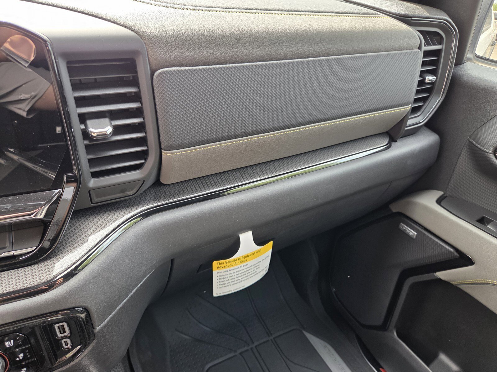 2026 Chevrolet Silverado 1500 ZR2 - Photo 28