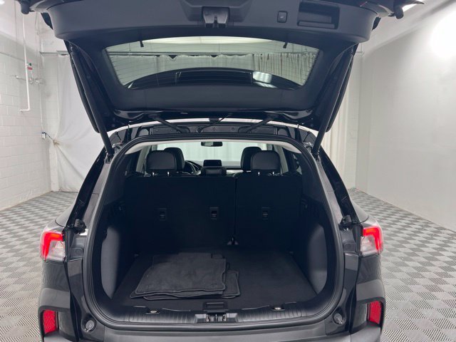 Used 2022 Black Ford Titanium image 8