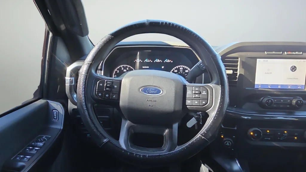 Used 2021 Black Ford XL image 20