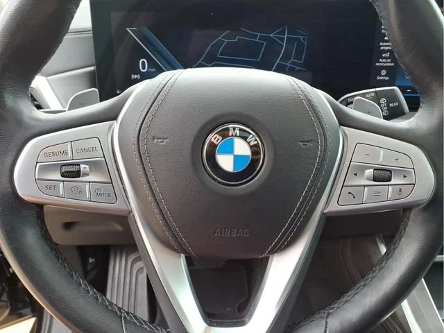 Used 2023  BMW xDrive40i image 15