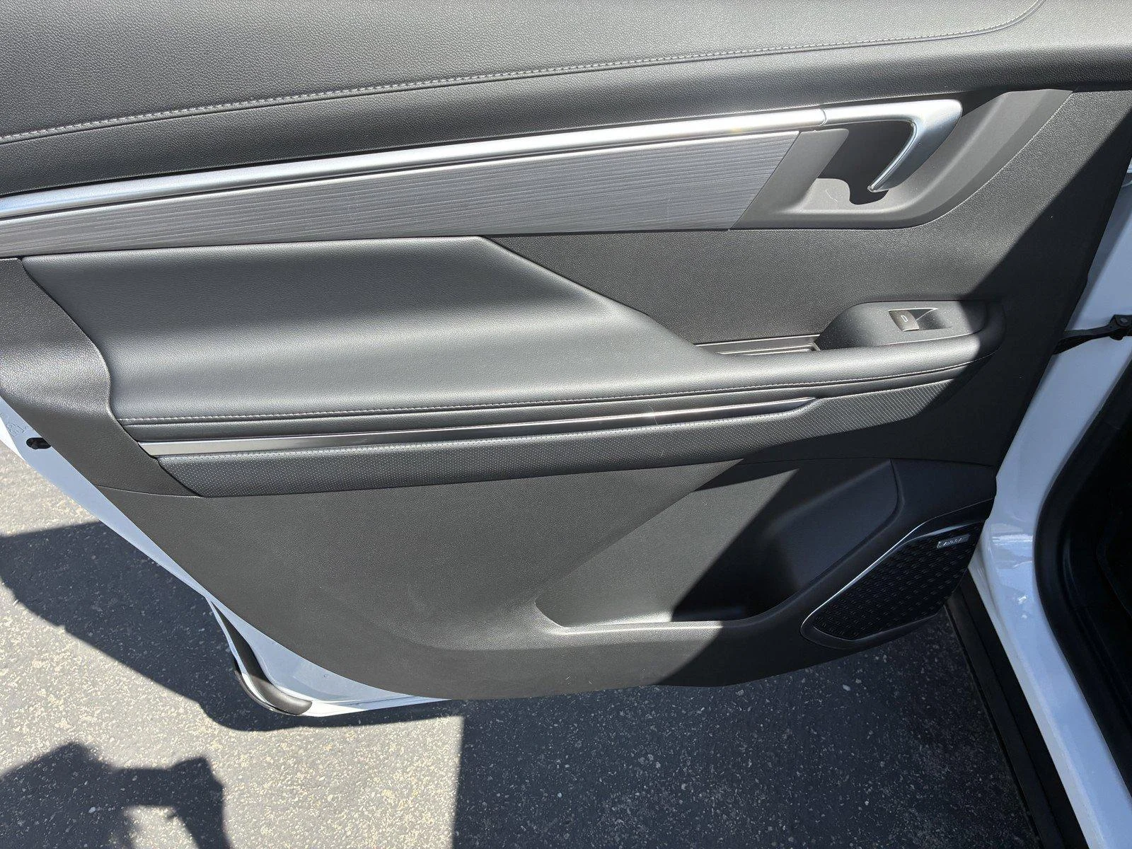 New 2027 Summit White Buick Preferred image 16