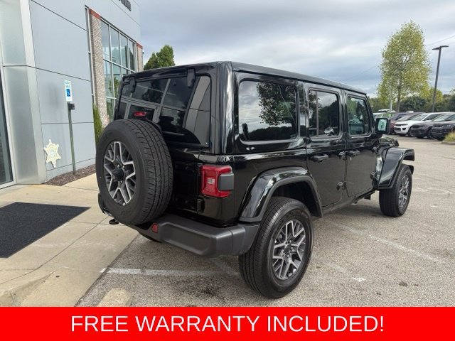 Used 2026 Black Jeep Sahara image 7