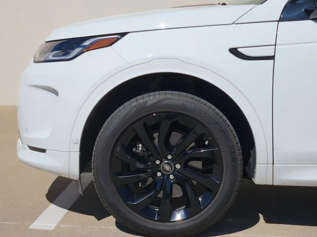 Certified Used 2025 White Land Rover S image 9