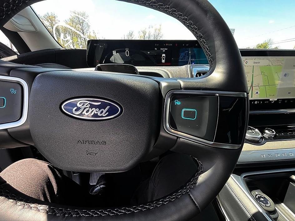 Used 2026 Black Ford Platinum image 15