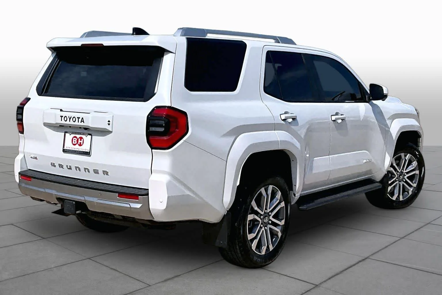 Used 2026 Wind Chill Pearl Toyota Limited image 13
