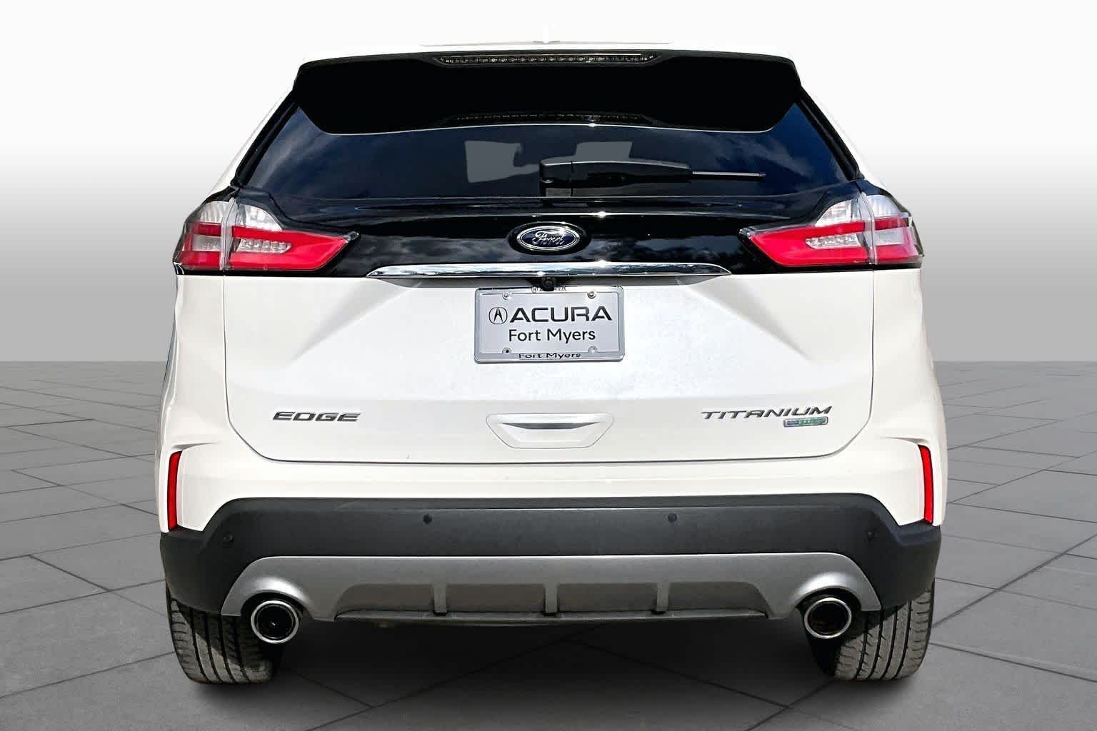 Used 2020 Star White Metallic Tri-Coat Ford Titanium image 5
