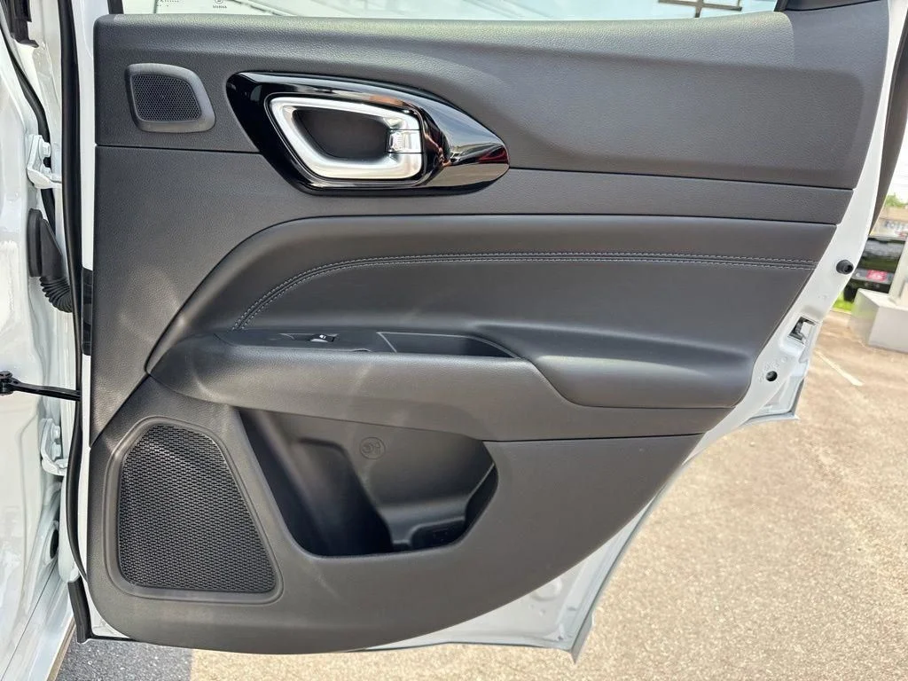 2025 Jeep Compass Limited - Photo 15
