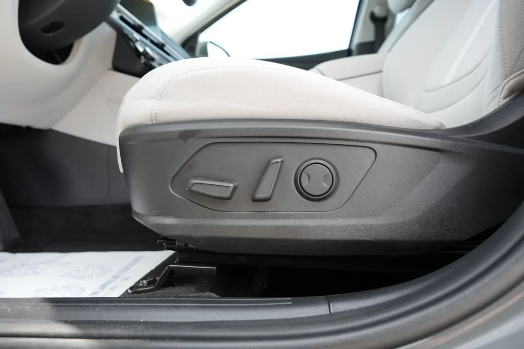 Used 2026 Gray Hyundai SEL image 22
