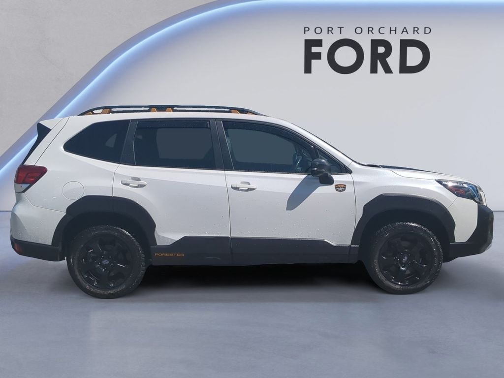 Used 2022 White Subaru Wilderness image 8