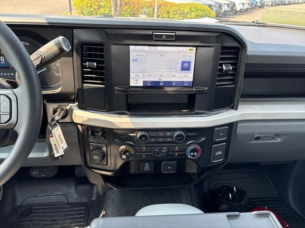 New 2025 White Ford XL image 15