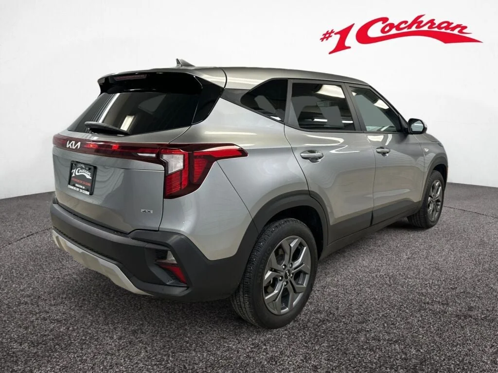 Certified Used 2024 Steel Gray Kia LX image 24