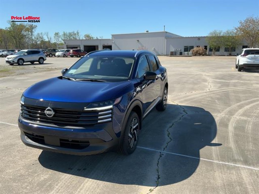 2026 Nissan Kicks 2.0 SV's photo