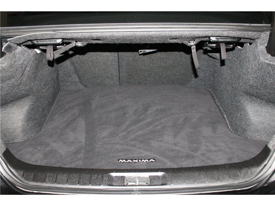Used 2021 Super Black Nissan SV image 21
