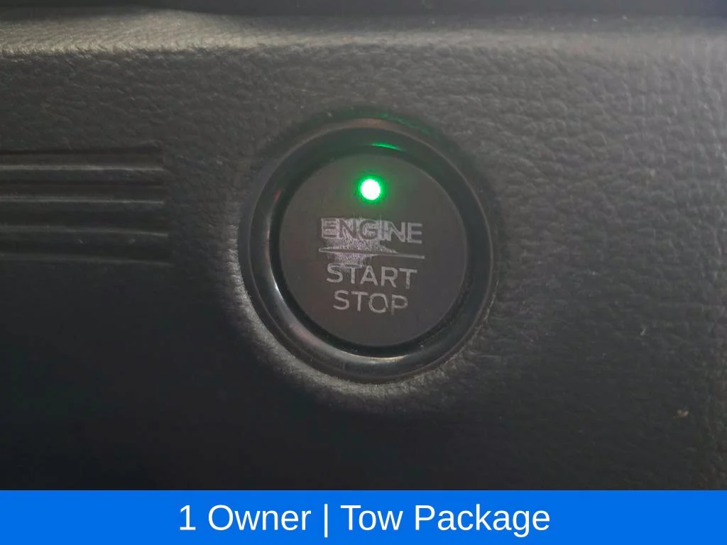 Used 2020 Magnetic Ford Lariat image 20