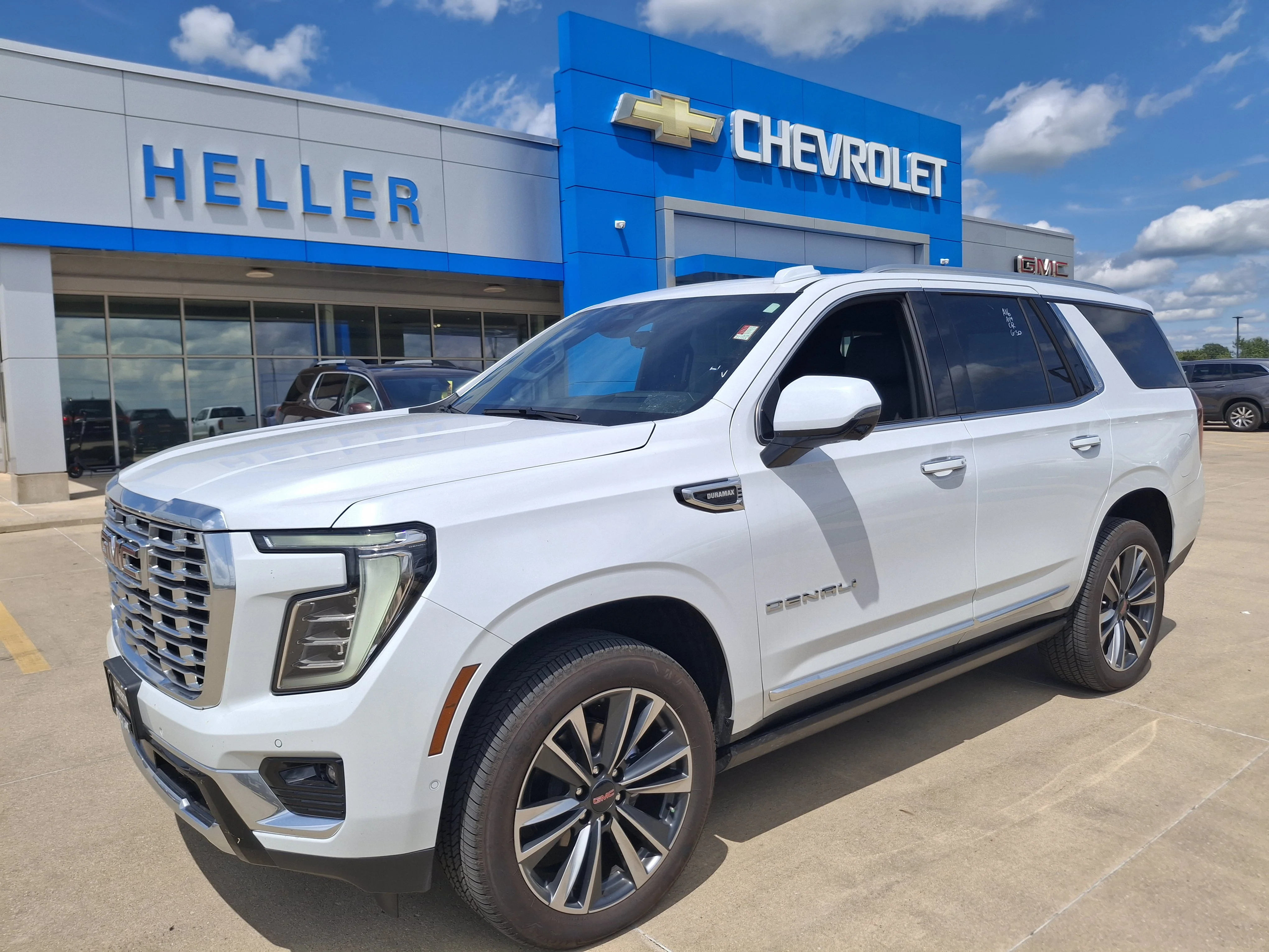Used 2026 Glacier White Tricoat GMC Denali image 3