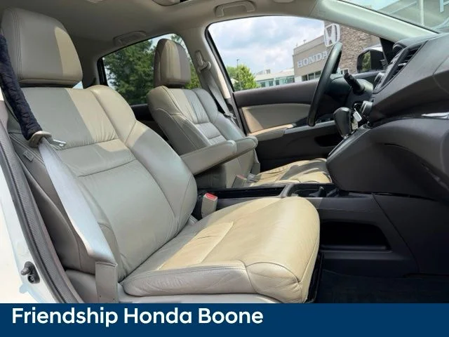 Used 2014 White Honda EX-L image 46