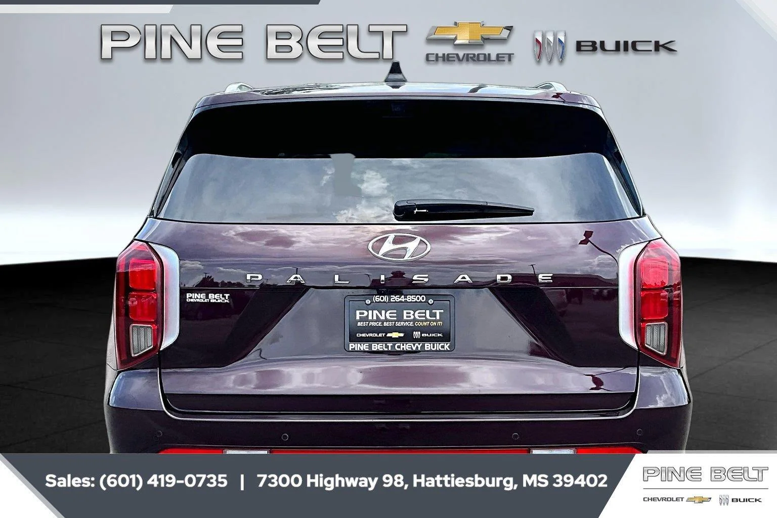 Used 2024 Sierra Burgundy Hyundai Calligraphy image 4