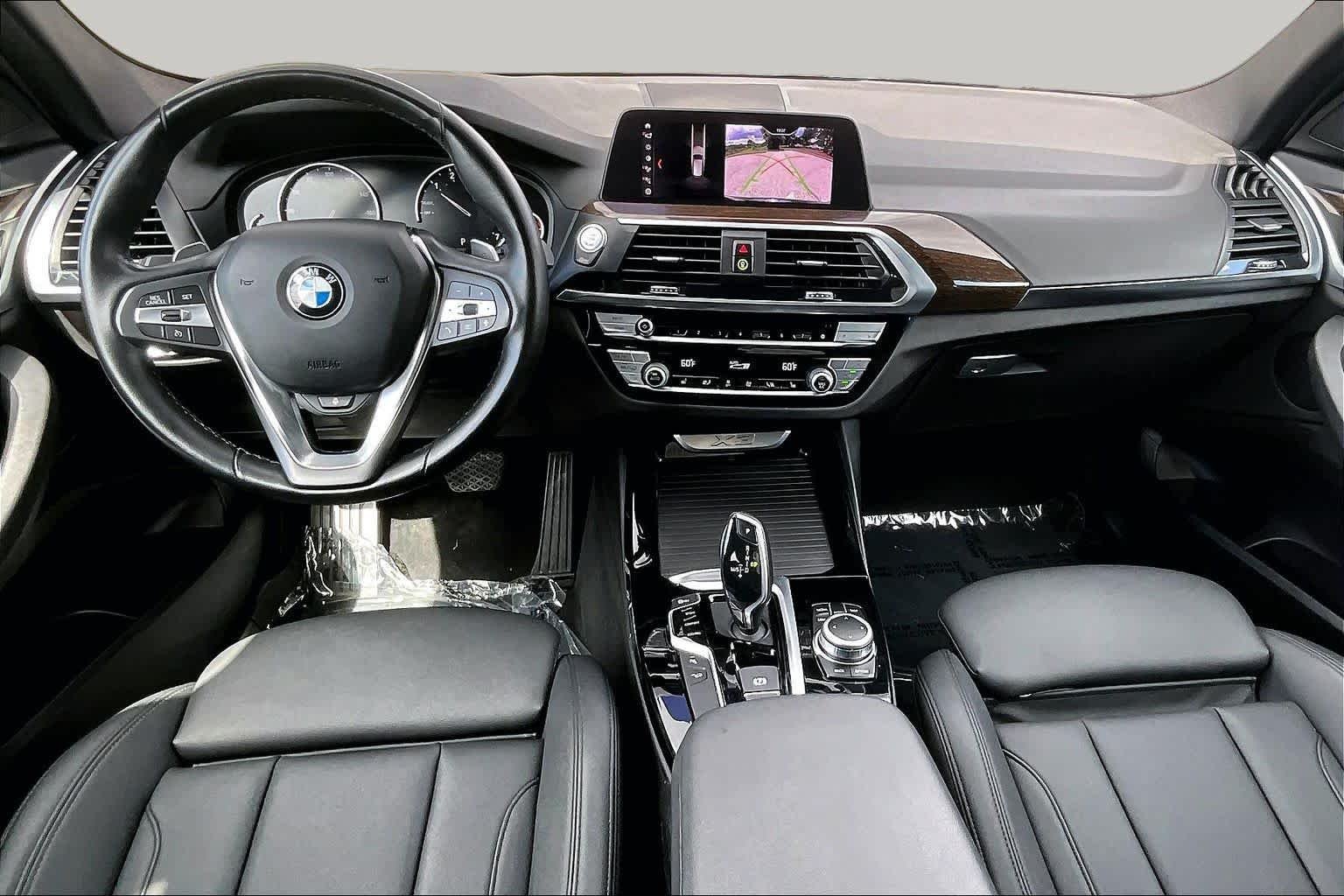 Used 2021 Jet Black BMW xDrive30i image 16