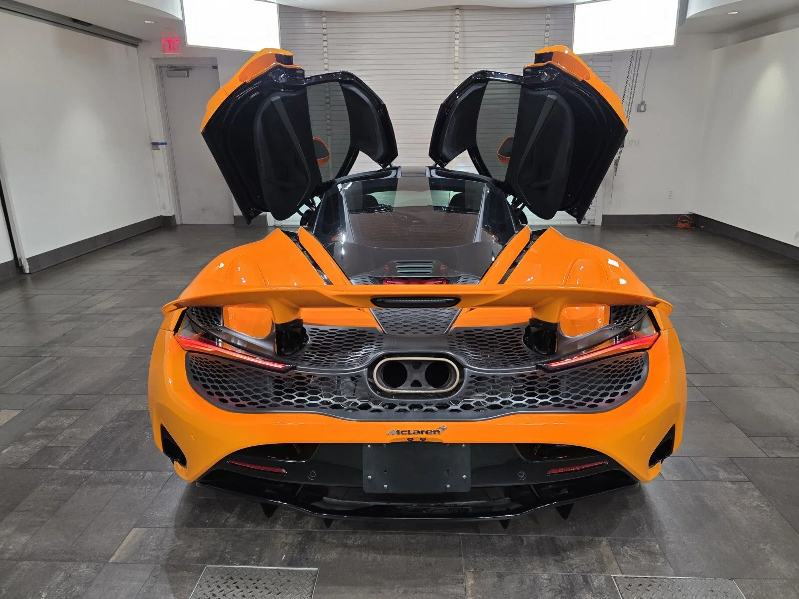 Certified Used 2024 McLaren Orange McLaren Coupe image 24