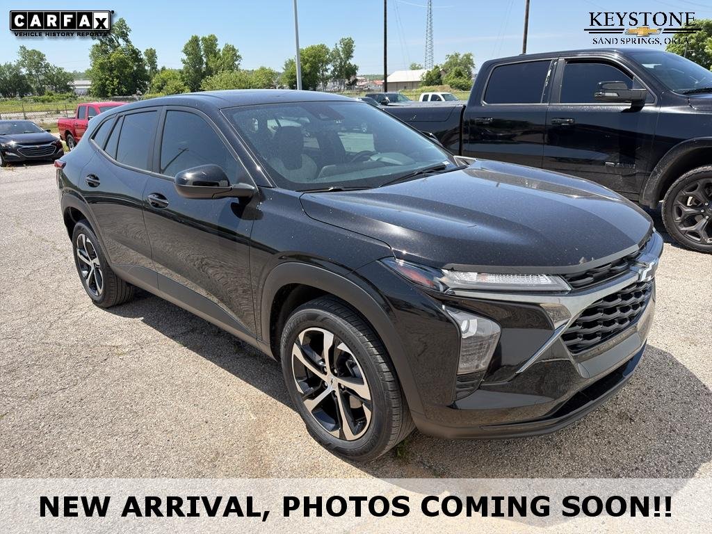 2025 Chevrolet Trax 1RS's photo