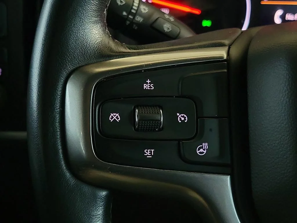 Used 2022 Northsky Blue Metallic Chevrolet LT image 23