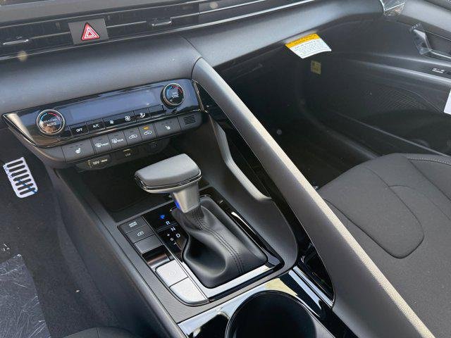 New 2026 Serenity White Hyundai SEL Sport Premium image 33