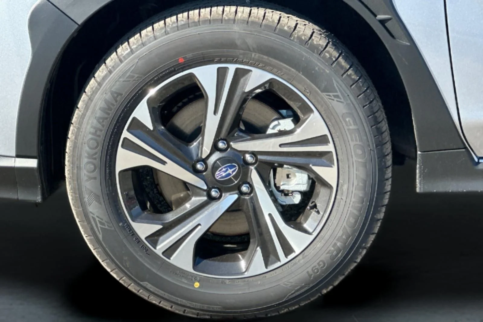 New 2026 ICE SILVER METALLIC Subaru Premium image 33