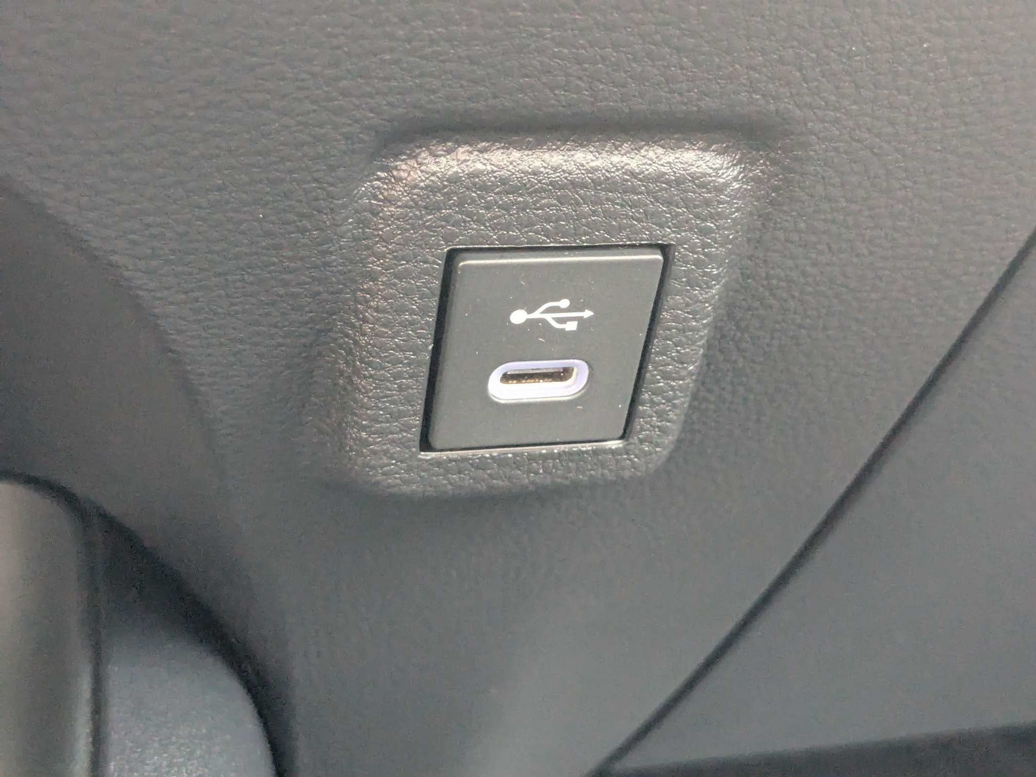 New 2026 Wind Chill Pearl Toyota LE image 22