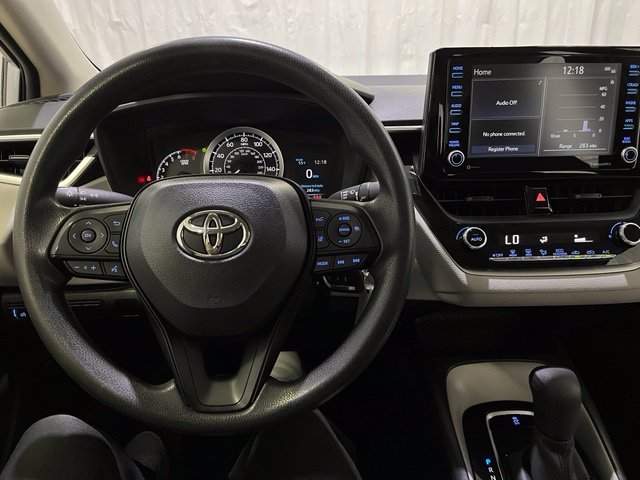 Certified Used 2022 Silver Toyota LE image 19
