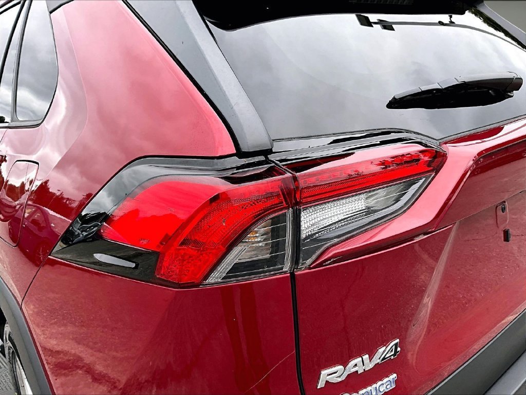 Used 2024 Red Toyota XLE image 34