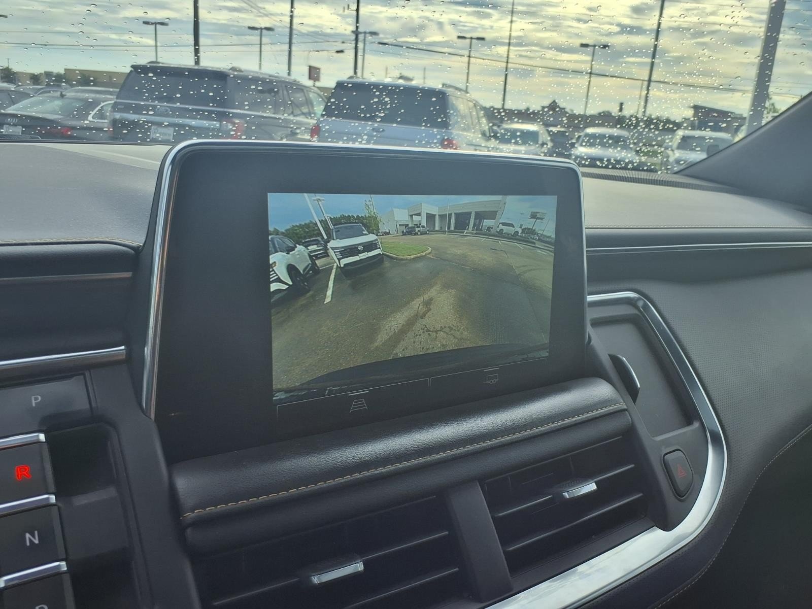 2022 GMC Yukon photo 25 of 28