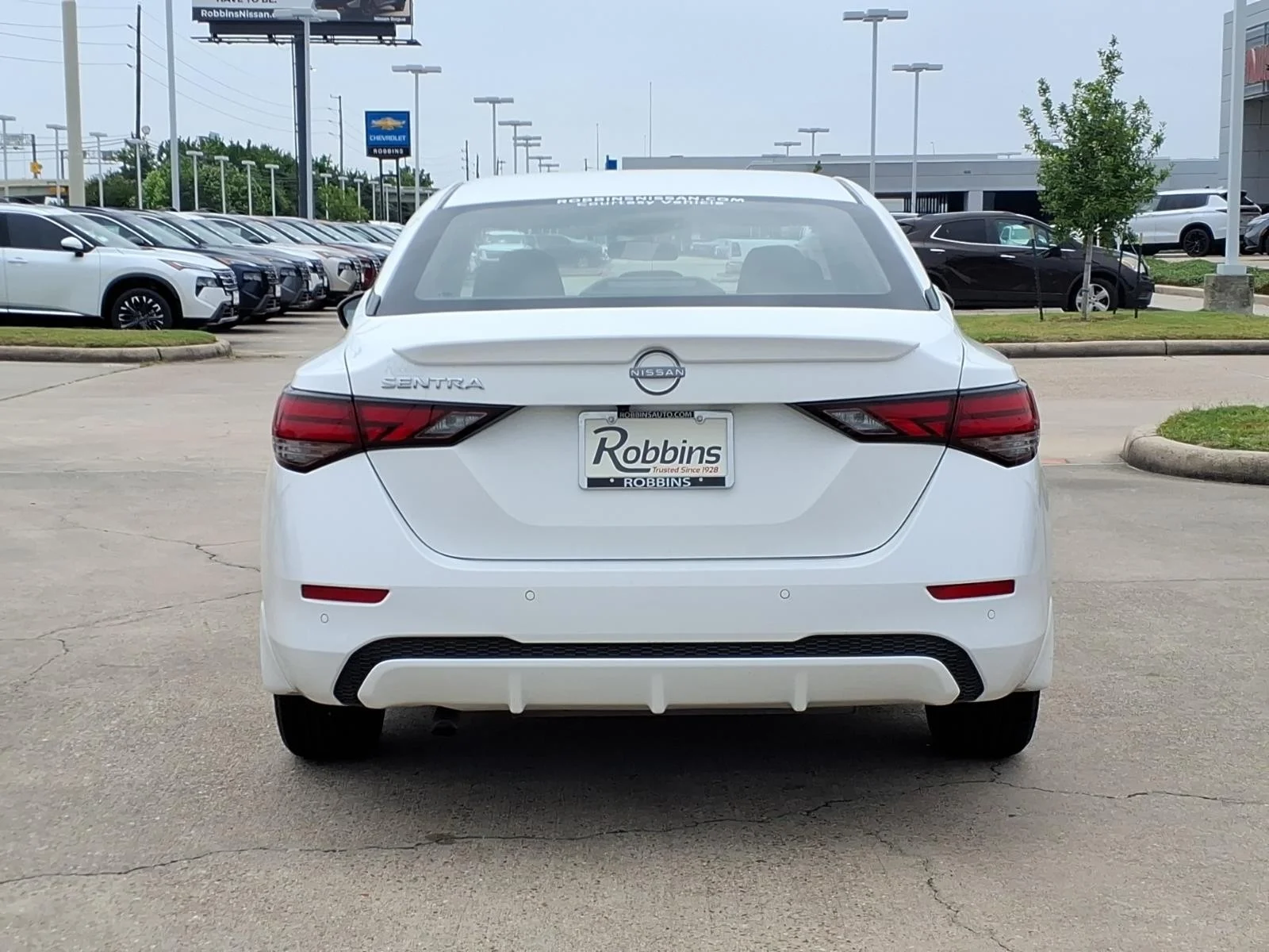 2025 Nissan Sentra S White at Robbins Nissan