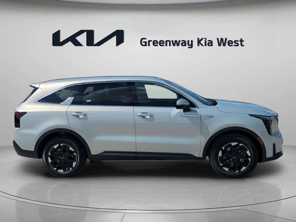 2026 Kia Sorento S - Photo 11