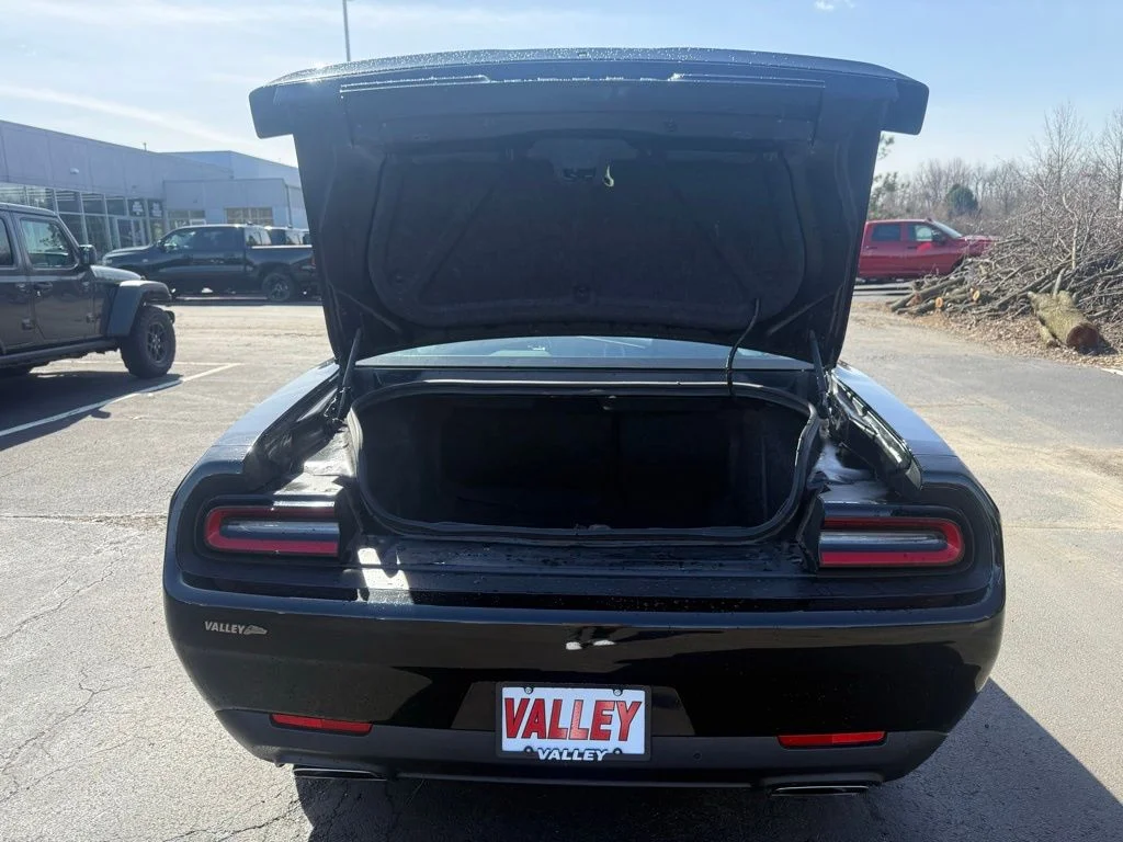Used 2022 Black Dodge R/T image 32