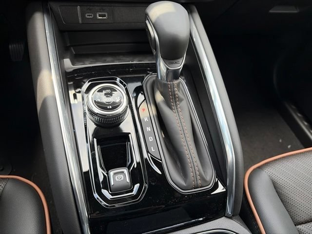 2026 GMC Canyon AT4 - Photo 25
