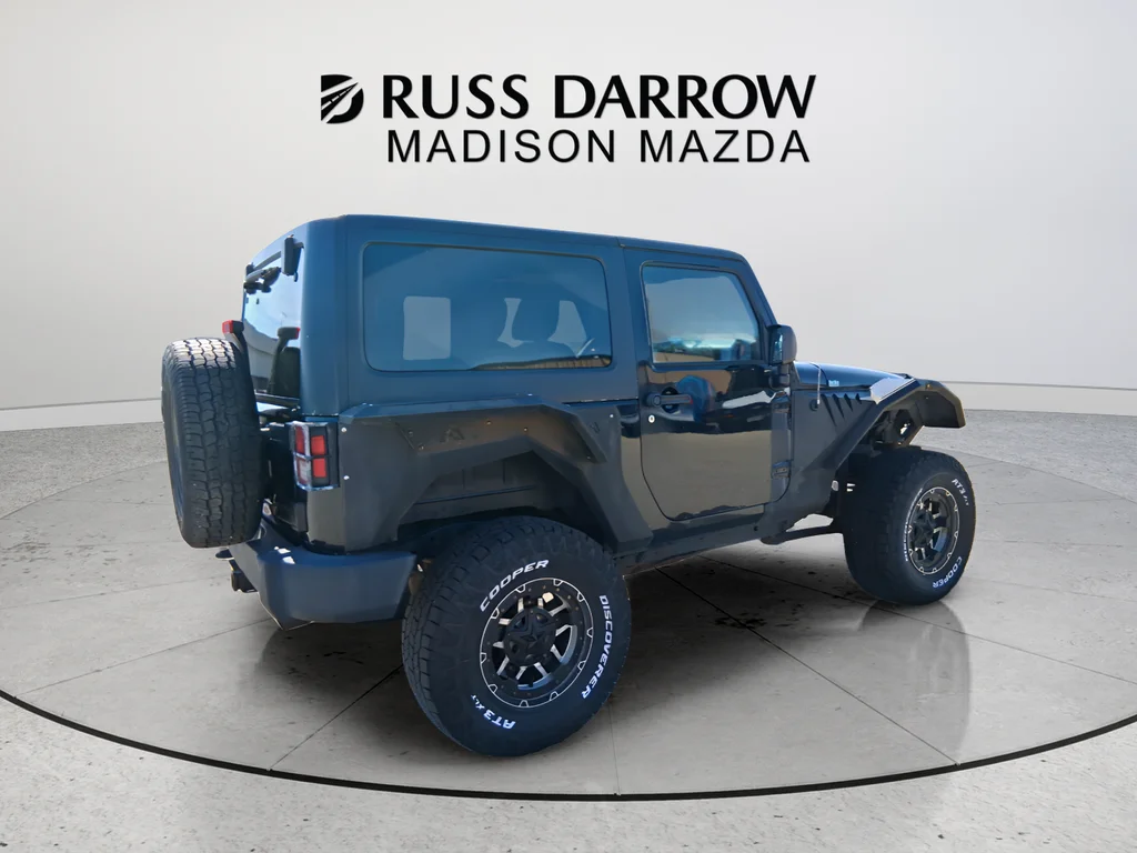 Used 2011 Black Jeep Rubicon image 5