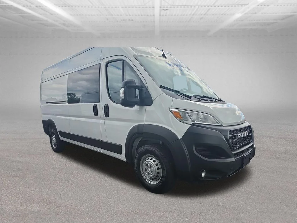 New 2026 Bright White Clear-Coat Exterior Paint RAM High Roof image 4