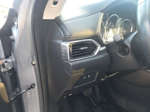 Used 2020 Silver Mazda Touring image 16
