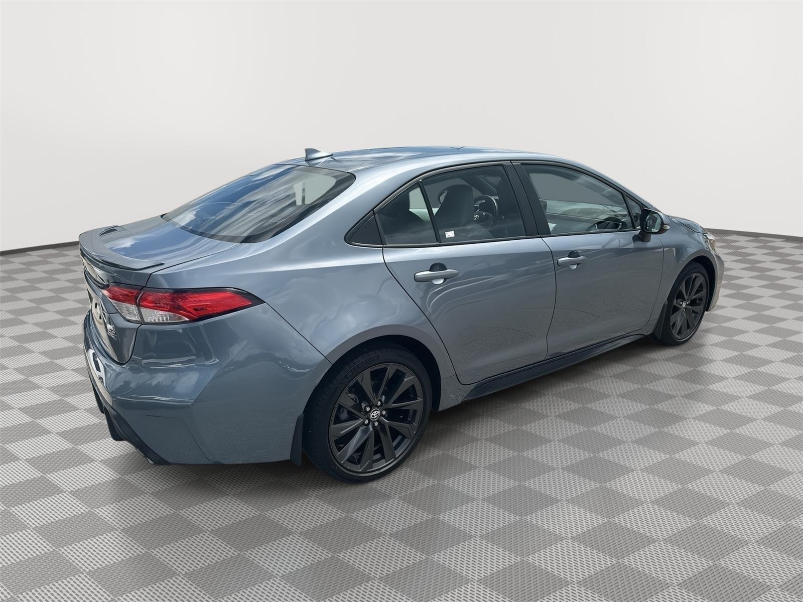 Used 2025 Celestite Toyota SE image 5
