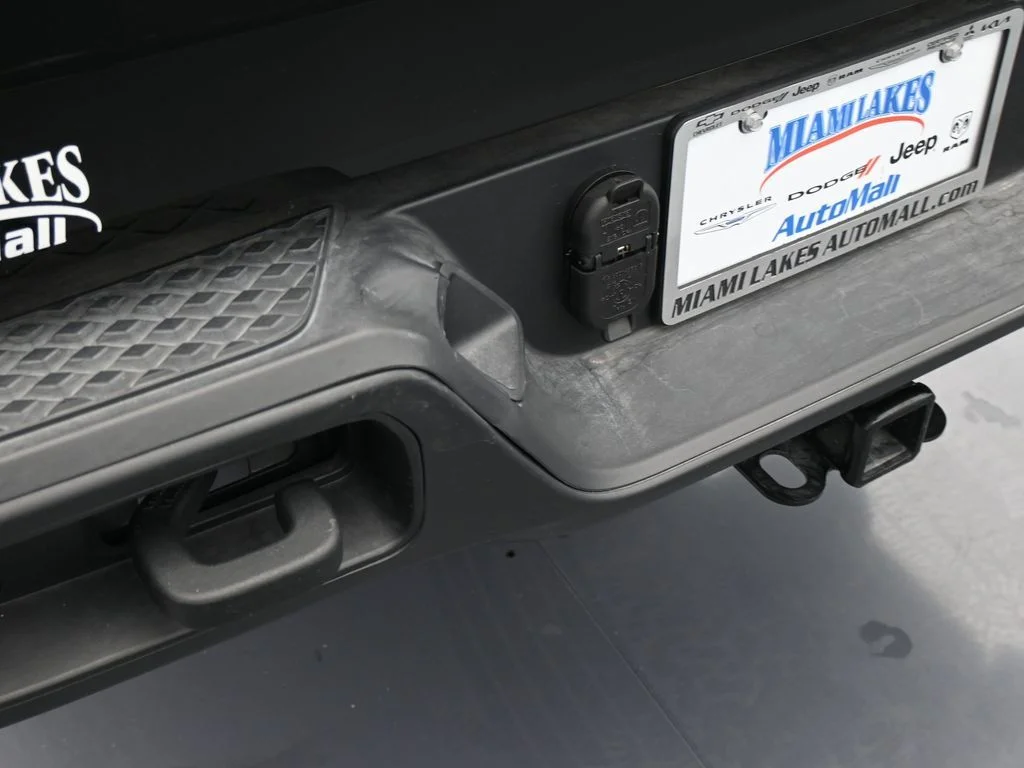 Used 2024 Black Clearcoat Jeep Sport S image 39