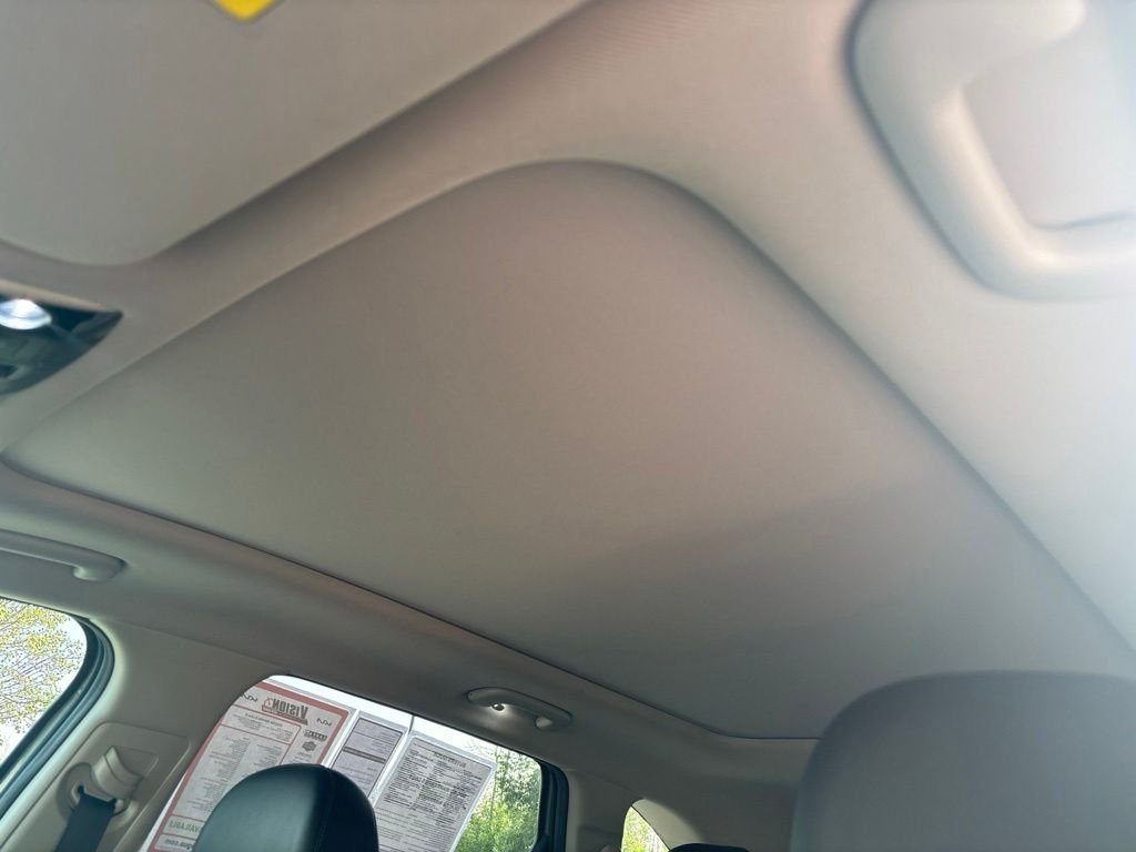 Certified Used 2023 Silver Kia X-Line S image 20