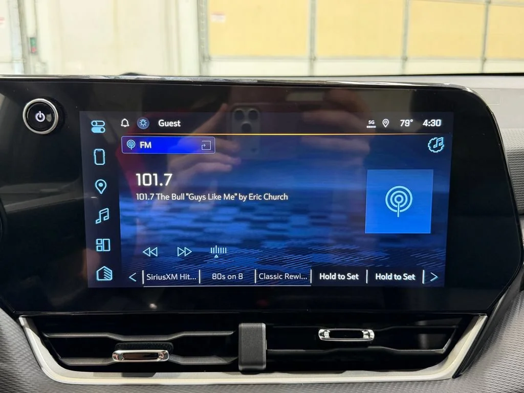 2027 Chevrolet Equinox LT - Photo 28