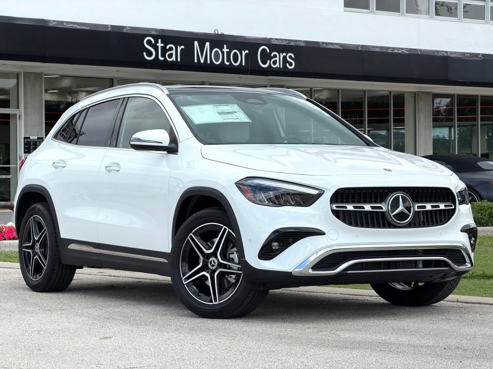 New 2026 Polar White Mercedes-Benz GLA 250 image 25